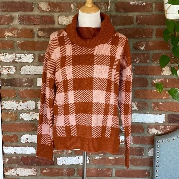 New Olivia Sky Plaid Print Rust Cowl Neck Sweater size large - Picture 2 of 8
